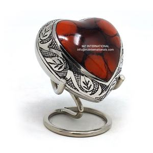 Todos los productos de My Love Lightwood Heart Pet Keepsake Urn - Product Image 2