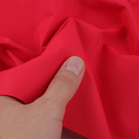 Tela de Poliéster Recubierta de PVC Taslan Resistente al Agua para Chaquetas de Exterior - Diseño Moderno Resistente al Viento y a Desgarros
