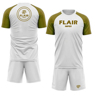 ชุดยูนิฟอร์มฟุตบอลคุณภาพดีที่สุด ออกแบบเองได้ ระบายอากาศได้ดี สวมใส่สบาย สำหรับผู้ใหญ่ ผู้เล่นชาย  แบบสั้น ตัดเย็บอัตโนมัติ บริการ OEM - Product Image 6