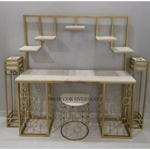 Mármol blanco Natural 100% y Metal chapado en oro de alta calidad Aspecto atractivo Diseñador único Centro DE MESA DE BODA Suministros de decoración - Product Image 1