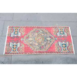 Tapis vintage 1,6 x 3,3 pieds, petit tapis turc, tapis à pois rouge et bleu - Product Image 4