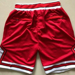 Short de basket-ball athlétique pour homme Échantillon gratuit Short de sport OEM en polyester imprimé Short de basket-ball pour homme Vêtements de sport respirants - Product Image 1