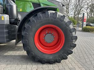 El mejor suministro de Tractor compacto FENDT 4x4 disponible, potencia clave, estilo de construcción, rendimiento del motor, bomba, ventas aéreas - Product Image 6