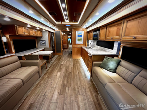 Autocaravanas Super Tiffin Phaeton al por mayor: precios increíbles para su próxima aventura, viajes por carretera y camping - Product Image 2