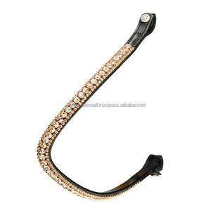 Banda de cejas de caballo de cuero inglés negro curvo profundo de último diseño con cristales dorados y blancos diamantes de imitación banda de cejas ostentosa - Product Image 6