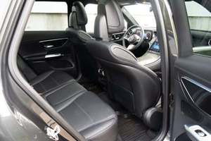 Mercedes-Benz Clase GL C 300 Turbo 2024 Negro Impecable, Llantas de Aleación R17, Asientos de Cuero, Sistema de Navegación, Arranque Remoto, Techo Solar - Product Image 3