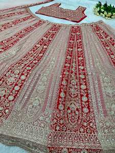 Conjunto Tradicional de Lehenga Choli Largo hasta el Suelo con Bordado Pesado y Pedrería, y Dupatta Nupcial para Fiestas y Ocasiones Especiales, de Secado Rápido - Product Image 6