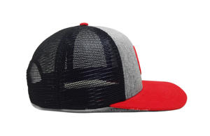 Sombrero deportivo de malla con logotipo de parche bordado personalizado de 6 paneles de dos tonos, moda juvenil y cómoda para todos, elaborado por Injae Vina - Product Image 4