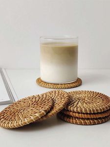 Almohadillas calientes hechas a mano, posavasos de ratán tejidos a mano, manteles individuales de bambú, base de taza, platos de cargador, precio al por mayor - Product Image 5