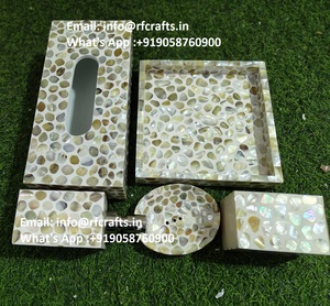 Juego de accesorios de baño indio hecho a mano de lujo con nácar para restaurante de hotel - Product Image 6