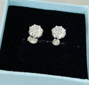 Moissanite plata esterlina 0,5-2,0 Cts grabado con láser GRA tachuelas certificadas-regalo de fiesta de aniversario de moda - Product Image 2