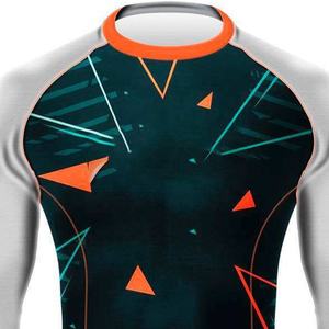 Slim Fit Quick Dry & Comfortable Men Rash Guard a la venta Color sólido Hombres Mangas largas Rash Guard para ropa de fitness - Product Image 4