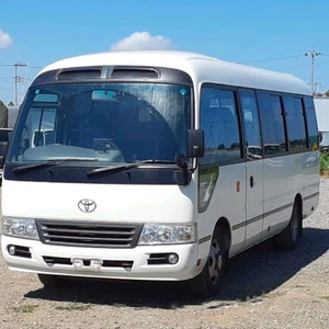 Autobús de Segunda Mano de Primera Calidad, de 16 a 30 Asientos, Amplio, Ideal para Servicios de Transporte, Manual - Product Image 1