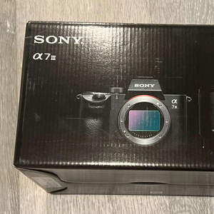 NUEVA CÁMARA ALPHA A7 III DE 24.2MP, ORIGINAL, NUEVA - Product Image 1
