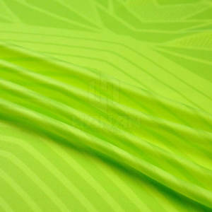 Ropa de fútbol de diseño personalizado más vendida, uniforme de alta calidad hecho de material duradero, ofrecido a precio de venta en línea - Product Image 6