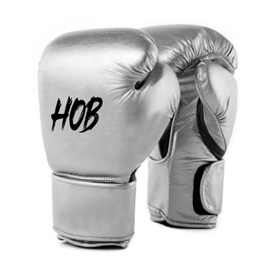 Guantes de Boxeo Negros y Blancos Hechos a Medida, Diseño Nuevo, Guantes de Boxeo con Logotipo Personalizado Impreso, Cuero Sintético - Product Image 2