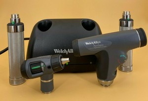 Cargador de Escritorio Welch Allyn con Otoscopio Macroview y Oftalmoscopio Panóptico - Product Image 5