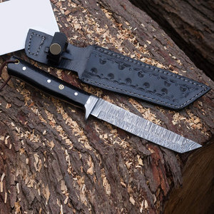Cuchillo de Supervivencia Personalizado con Patrón de Damasco, Mango Resistente para Uso en Exteriores, Cocina y Colección - Product Image 3