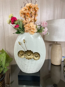Decorative Metal <b>Vases</b> Direct Factory Iron Metal Flower <b>Vases</b> Customized Hammered Iron Antique Metal Flower - Product Image 2
