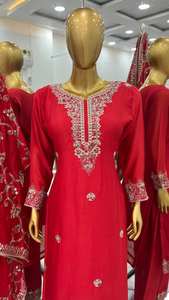 El último diseñador Heavy Chinon Silk Thread Sequence Work Kurti Set por FabZone - Product Image 4