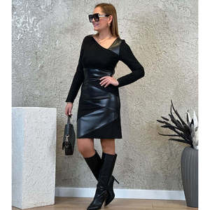 Vestido mini de gamuza y cuero con cuello asimétrico y manga larga para mujer, 27418 - Negro - Product Image 1