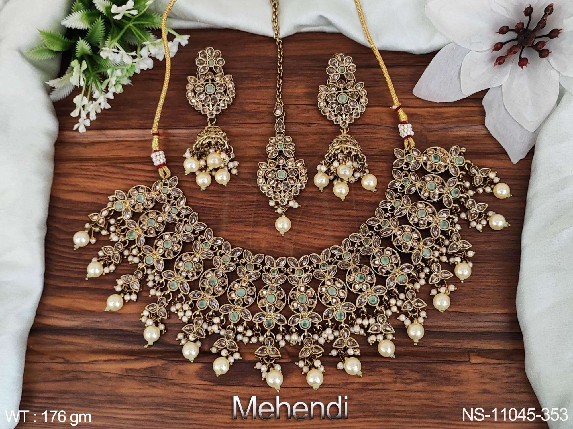 สีเขียวมิ้นท์