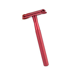 Rasoir en acier inoxydable à double lame, finition métallique polie, manche en plastique/bois, contrôle confortable et bord tranchant - Product Image 4