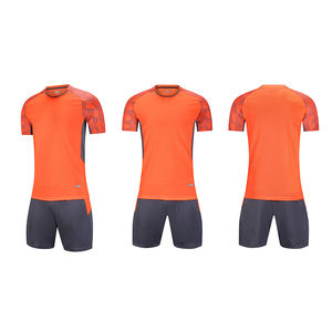 Maillot de football ultra-léger haute performance, imprimé, en matériaux anti-humidité pour athlètes actifs et équipes, avec logo et couleurs personnalisables - Product Image 6