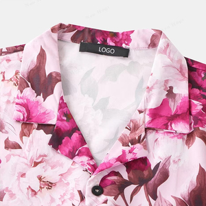 Vêtements de plage Shorts Costume Survêtement d'été Ensemble de shorts boutonnés T-shirt rayé Short à manches courtes et ensemble de t-shirts pour hommes - Product Image 3