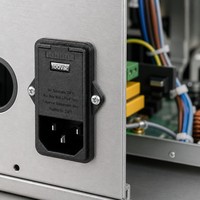 FN378-6-21 Support de fusible IEC avec filtre EMI/RFI et sélecteur de tension 250VAC 6A, montage sur panneau, pour matériel ferroviaire, livraison rapide