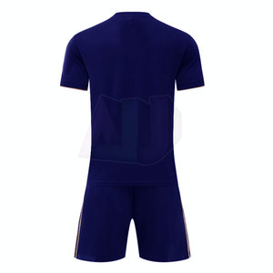 Ensemble de vêtements de sport haute performance, léger, respirant, 100% polyester, uniforme de football pour athlètes, confort conçu - Product Image 2