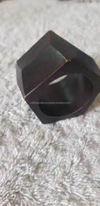 Anneaux de serviette en bois vintage faits à la main de luxe, nouveau design, haute qualité, écologiques, vente en gros, artisanat pour les mariages - Product Image 2