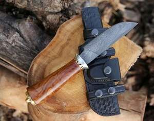 Cuchillo de Caza Bushcraft de Acero de Damasco de Alta Calidad Hecho a Mano, Venta Caliente, con Mango de Madera, Personalizado con Funda - Product Image 5