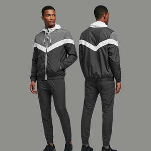 Conjunto Deportivo de Invierno para Hombre de Dos Piezas, Chándal y Camiseta Ajustados con Estampado, Tejido de Punto de Secado Rápido, 100% Algodón, Estilo Casual - Product Image 3