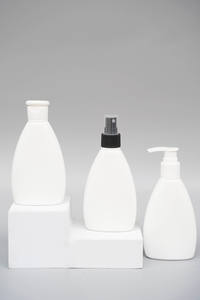 Bouteille de shampooing ovale en plastique HDPE personnalisée de 150ml avec crème de sérigraphie à pompe à lotion pour nettoyant pour le visage et emballage en aérosol - Product Image 2