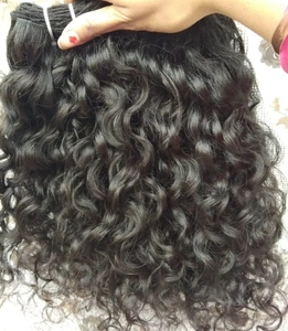 Extensions de tissage de cheveux vierges indiens italiens Curl Remy d'origine Paquets de tissage de cheveux naturels noirs à double trame - Product Image 6