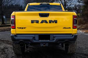 2023 Ram 1500 TRX Edition Coupé Turbo AWD, faible kilométrage, boîte automatique, conduite à gauche, couleur Dark Gas Condition - Product Image 3