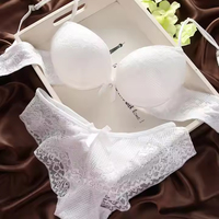 Lingerie ultra-fine en satin transparent, sous-vêtements érotiques, soutien-gorge sexy à bonnets ouverts en dentelle, culotte, broderie romantique, nœud