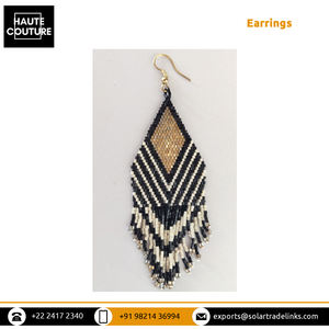 Última colección de cuentas de espiga blancas y negras únicas, diseño hecho a mano Miyuki, 2 cuentas de tubo cortadas, pendientes de flecos hechos a mano - Product Image 6