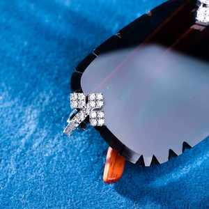 Lunettes de soleil carrées polarisées unisexe en moissanite de haute qualité, légères, montures optiques personnalisées cloutées style hip-hop - Product Image 5