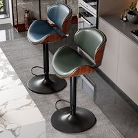 Chaise de bar ergonomique semi-encadrée avec dossier en cuir peint et pieds en fer réglables pour la maison, le café, le bar, le restaurant