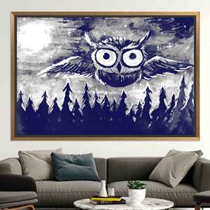 Arte en lienzo de búho azul marino: paisaje de pino, impresión moderna en vidrio, lienzo con marco dorado - Product Image 1