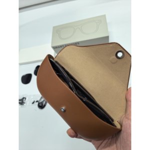 Lunettes intelligentes M02X Pro Max avec caméra 13MP, vidéo 4K, assistant vocal IA, charge magnétique et contrôle par application - Product Image 5