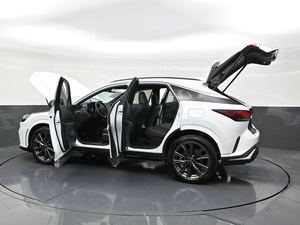 2025 RX 350 F SPORT DESIGN SUV AWD Transmission automatique à 8 vitesses 275 CV À VENDRE - Product Image 4