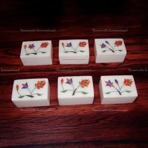 Joyero de mármol de diseño rectangular moderno hecho a mano de lujo Embalaje personalizado Proveedor indio de alta demanda con trabajo de fregona - Product Image 1