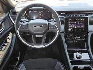 Jeep Grand Cherokee 2025 d'occasion propre - Product Image 2