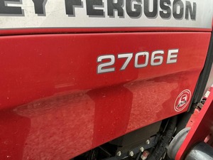 Tracteur à roues 4x4 24 CV 2706E pour usage en jardinage, transmission par engrenages, garantie de 2 ans - Product Image 6
