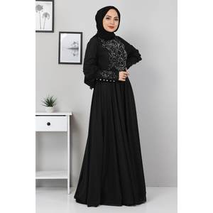 Vestido de Noche de Lujo con Detalles de Encaje, Tirantes Finos de Satén, Estilo Imperio, Largo hasta el Suelo, con Lentejuelas, Disponible en Talla XS - Product Image 4