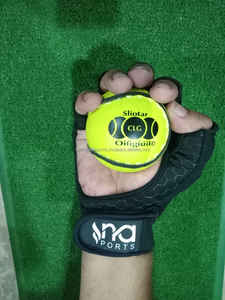 Gants de hurling de qualité supérieure pas cher prix Logo sur mesure anti-dérapant jeux de hurling gants de hurling demi-doigts gants de hurling - Product Image 2