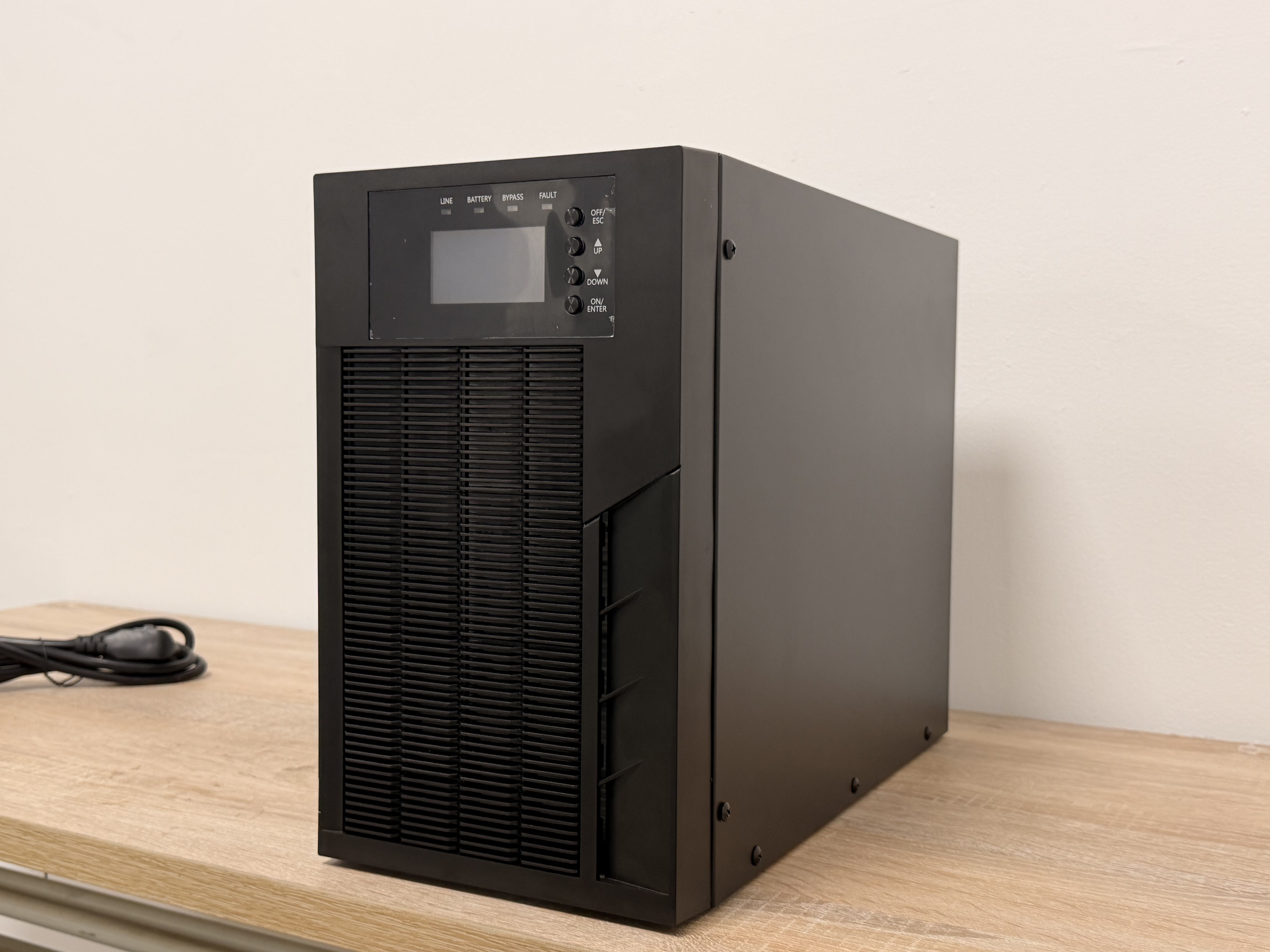 HQRT-3KVA-TL (3000VA ยูพีเอส PF:0.9)